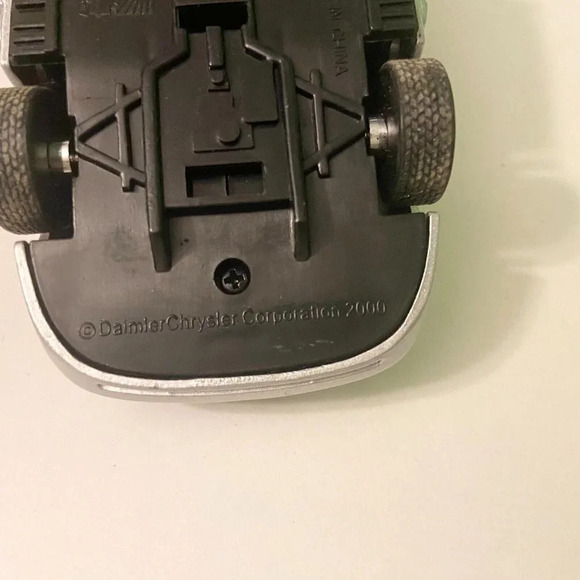 Vintage 1999 Dodge Viper RT 10 New Ray Convertible Car - Picture 10 of 11